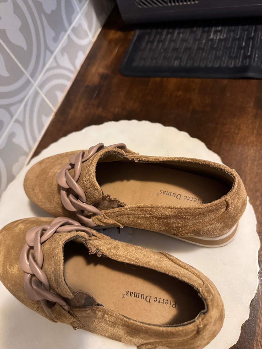 Pierre Dumas Tan Suede Platform Slip-On Loafers with Chain Accent - Picture 5 of 10